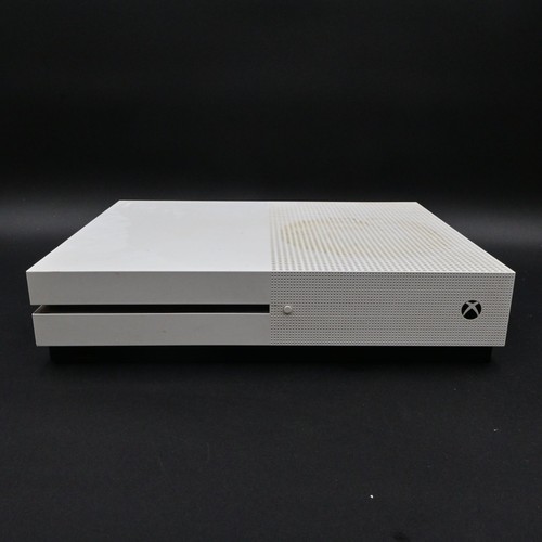 Xbox one 500gb console - s,