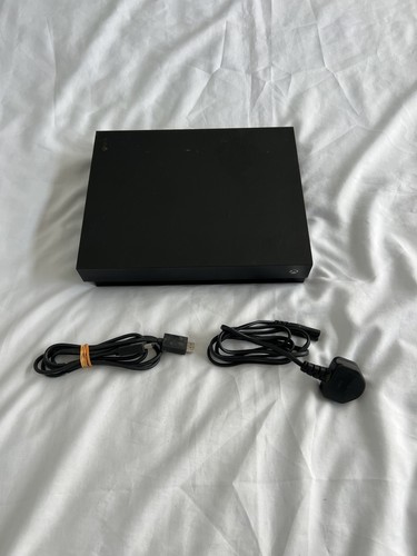 Microsoft xbox one 1tb - one, x