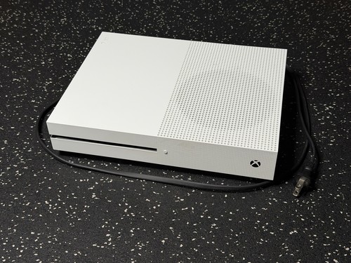 Xbox one 1tb console - one, e